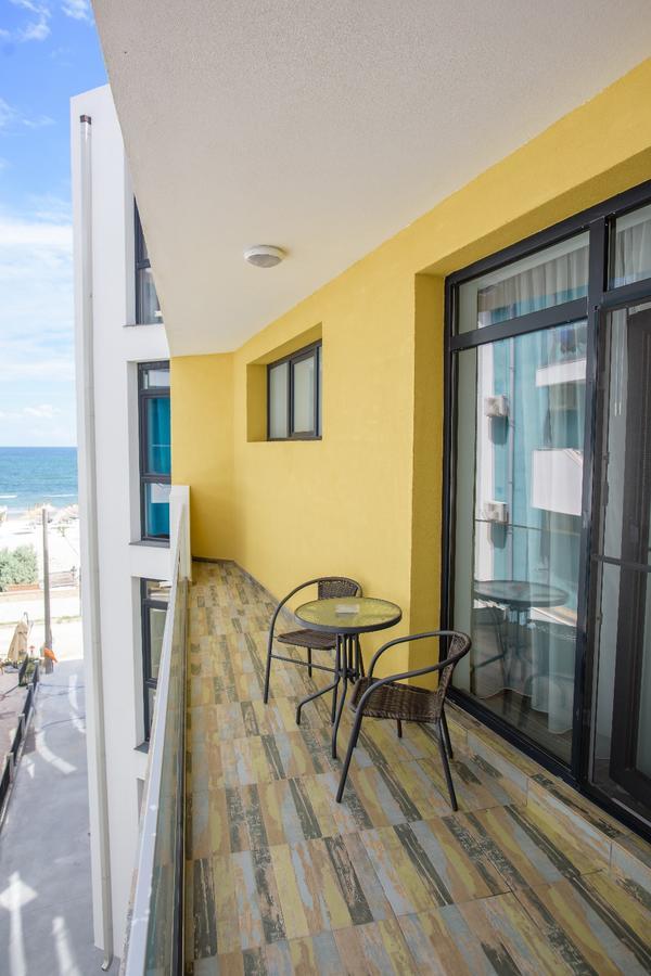 Constantinos Apartment Mamaia Nord Navodari Exterior photo